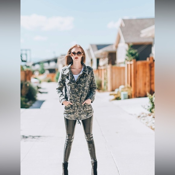 Velvet by Graham & Spencer Army Twill Jacket - Picture 6 of 14